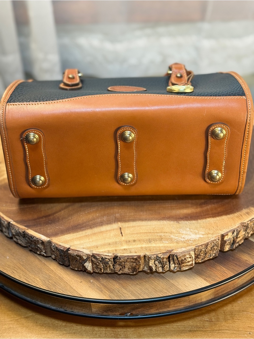 Dooney & Bourke Vintage AWL Satchel Black Leather British Tan Trim EUC - Picture 8 of 14